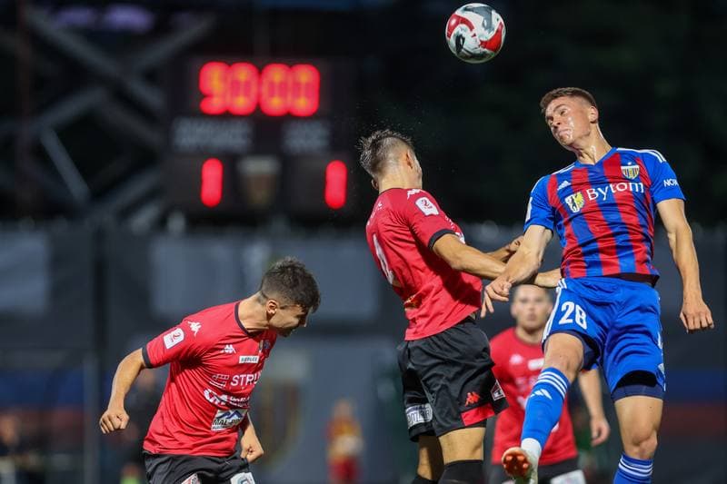 Football. II Liga. Polonia Bytom - Pogon Siedlce. 02.09.2023