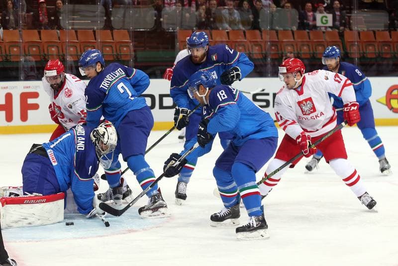 Ice Hockey. World Championship Division 1A. Italy - Poland. 23.04.2016
