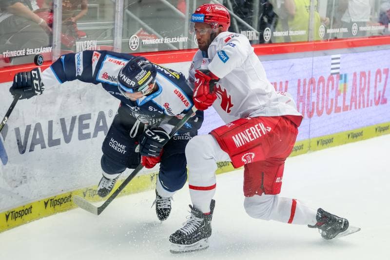 Ice Hockey. Tipsport Extraliga. Ocelari Trinec - Bily Tygri Liberec. 21.09.2023