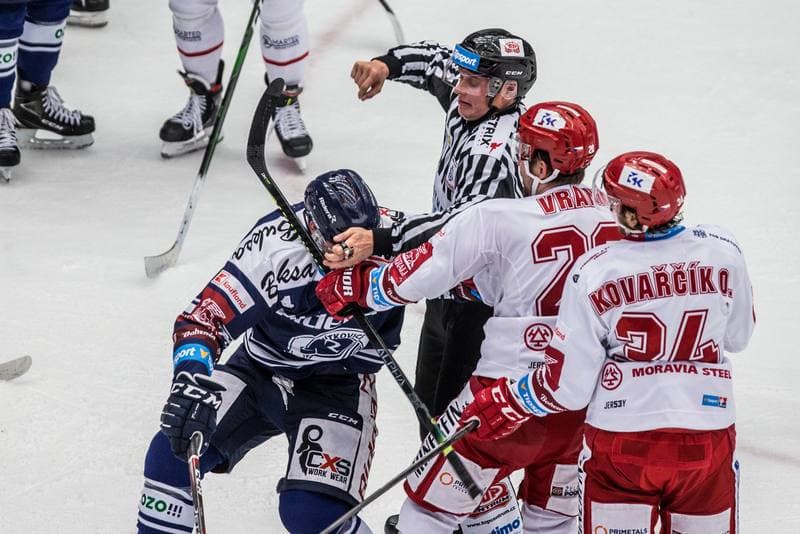 Ice Hockey. Tipsport Extraliga. Ocelari Trinec - Vitkovice Ridera. 21.11.2019