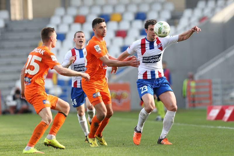 Football. Ekstraklasa. Podbeskidzie Bielsko-Biala - Termalica Bruk-Bet Nieciecza. 17.04.2016