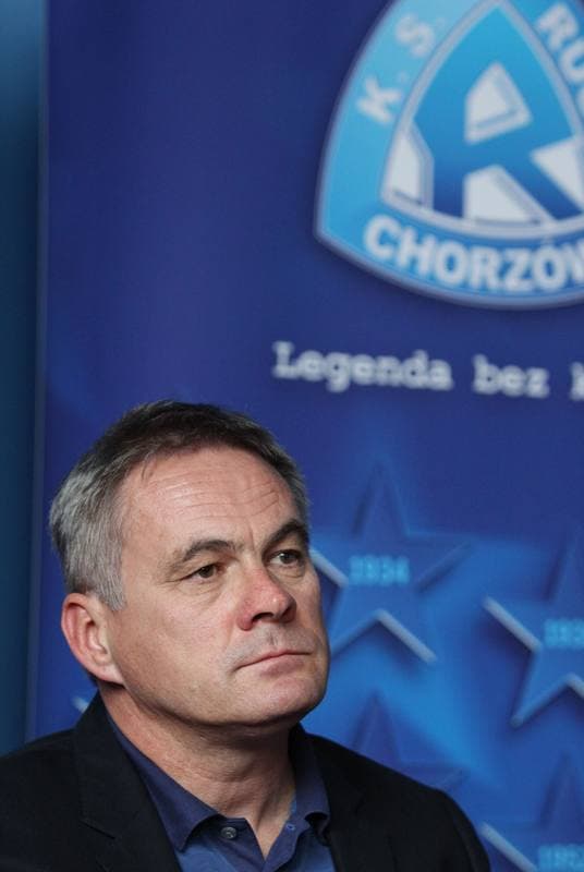 Football. Ruch Chorzow. Press Conference. 05.09.2012