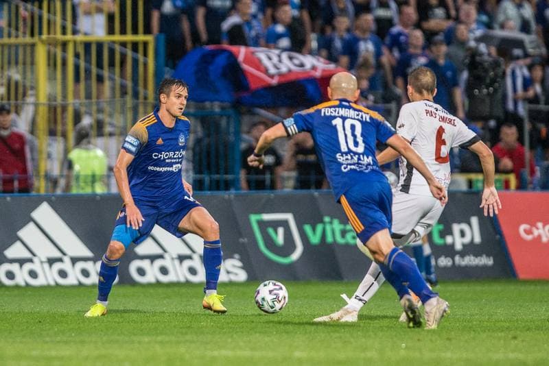Football. III Liga. Ruch Chorzow - Piast Zmigrod. 22.08.2020