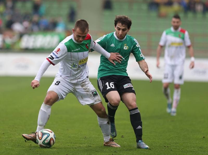 Football. I Liga. GKS Belchatow - Zaglebie Sosnowiec. 10.04.2016