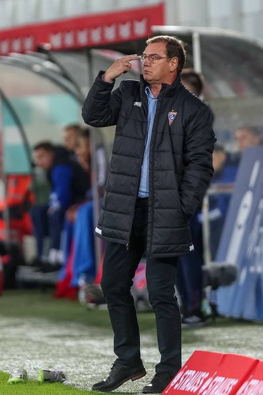 Football. PKO BP Ekstraklasa. Gornik Zabrze - Rakow Czestochowa. 22.10.2023