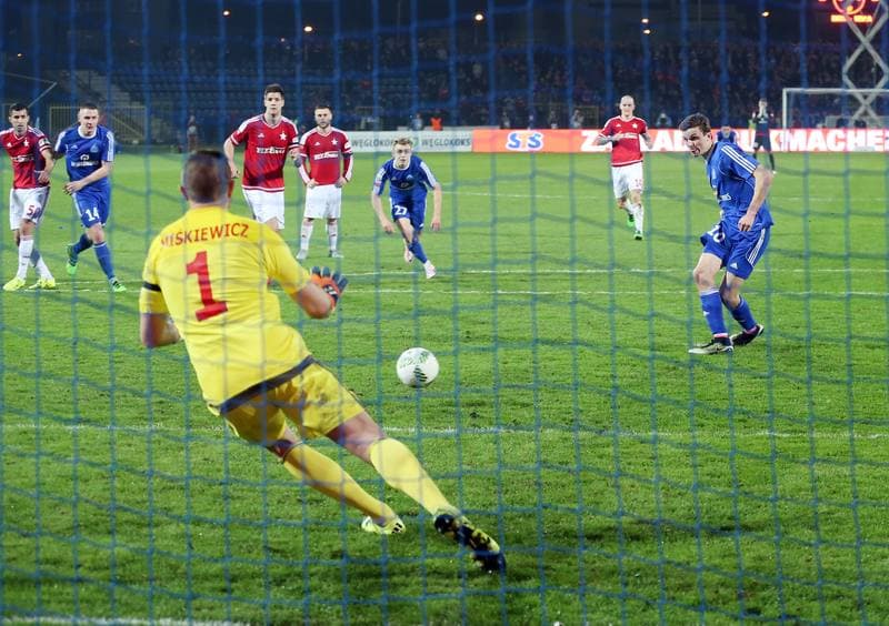 Football. Ekstraklasa. Ruch Chorzow - Wisla Krakow. 03.04.2016