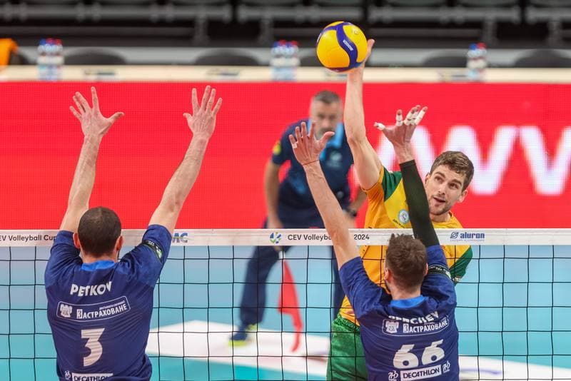 Volleyball. CEV Volleyball Cup. Aluron CMC Warta Zawiercie - Hebar Pazardzik. 23.11.2023