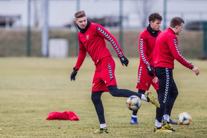 Football. Zaglebie Sosnowiec. Training. 20.02.2020