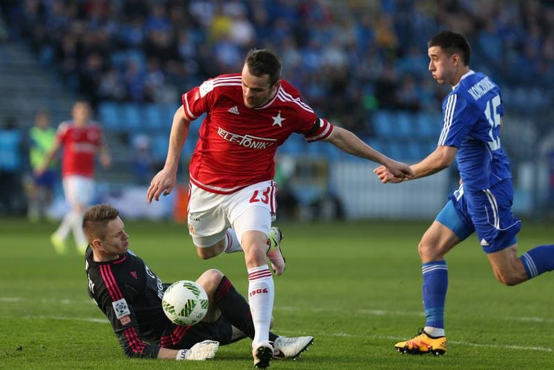 Football. Ekstraklasa. Ruch Chorzow - Wisla Krakow. 03.04.2016