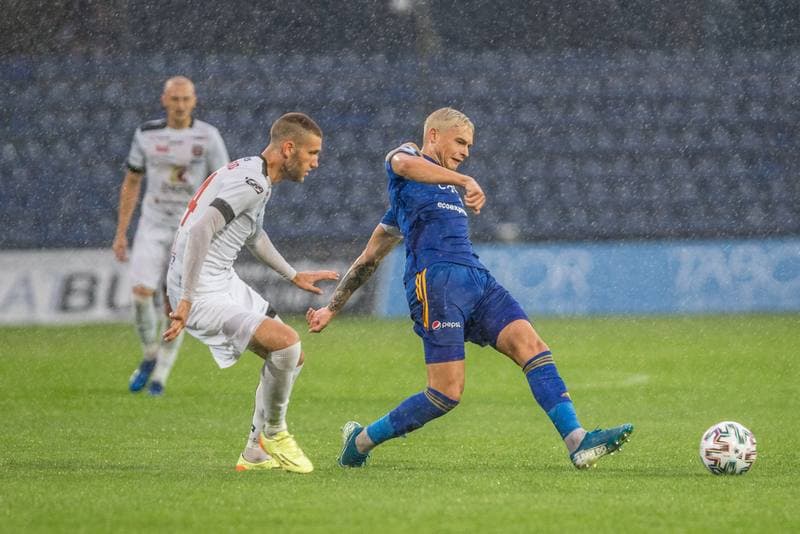 Football. III Liga. Ruch Chorzow - Piast Zmigrod. 22.08.2020