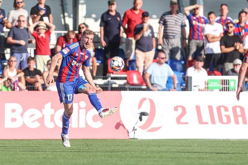Football. Betclic II liga. Polonia Bytom - Resovia Rzeszow. 24.08.2024