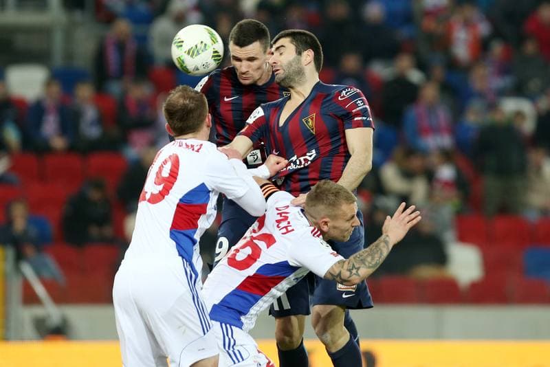 Football. Ekstraklasa. Gornik Zabrze - Pogon Szczecin. 01.04.2016