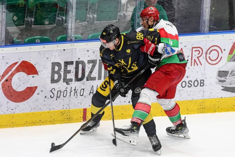 Ice Hockey. Tauron Hokej Liga. EC Bedzin Zaglebie Sosnowiec - GKS Katowice. 01.12.2024