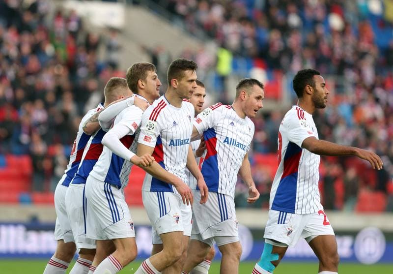 Football. Ekstraklasa. Gornik Zabrze - Pogon Szczecin. 01.04.2016