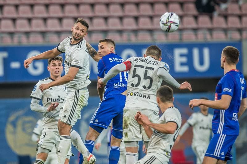 Football. PKO BP Ekstraklasa. Piast Gliwice - Legia Warsaw. 21.04.2021