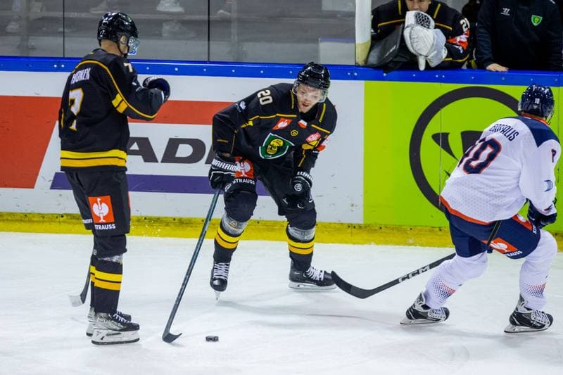 Ice Hockey. Champions Hockey League. GKS Katowice - Fehervar AV19. 04.10.2022