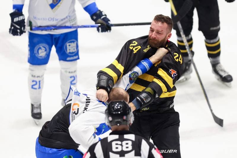 Ice Hockey. Tauron Hokej Liga. Re-Plast Unia Oswiecim - GKS Katowice. 01.02.2024