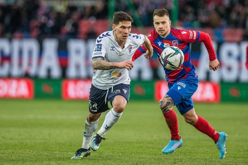 Football. PKO BP Ekstraklasa. Gornik Zabrze - Rakow Czestochowa. 20.02.2022