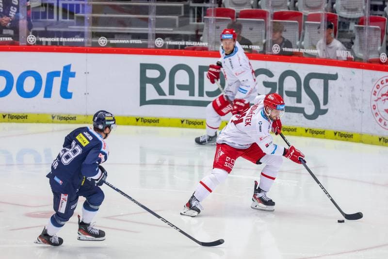 Ice Hockey. Tipsport Extraliga. Ocelari Trinec - Bily Tygri Liberec. 21.09.2023