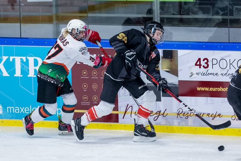 Ice Hockey. Tauron Liga Kobiet. Kojotki Naprzod Janow - KS Cracovia 1906. 17.12.2023