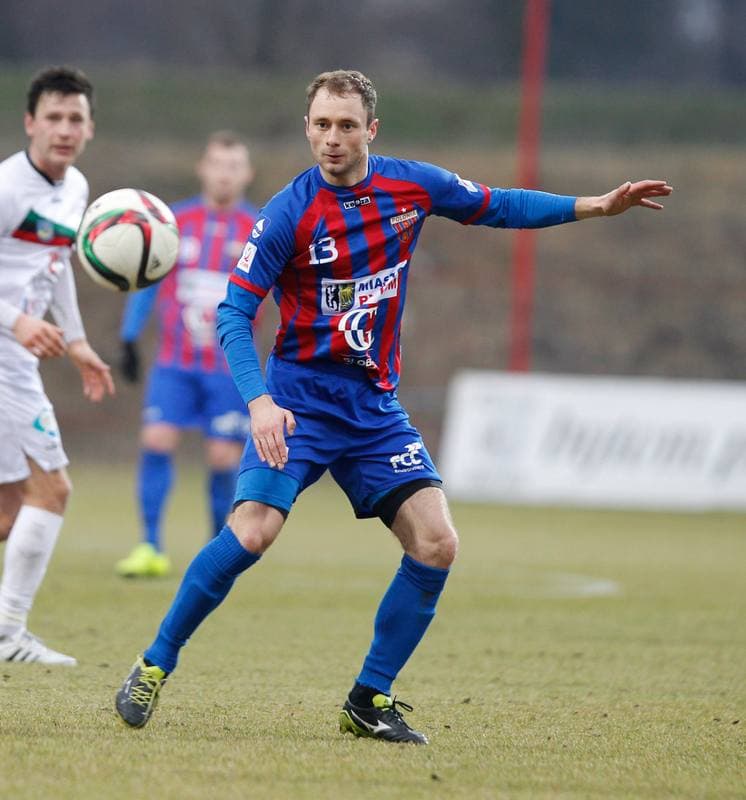 Football. II Liga. Polonia Bytom - GKS Tychy. 13.03.2016