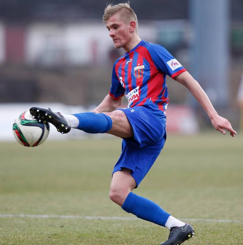Football. II Liga. Polonia Bytom - GKS Tychy. 13.03.2016