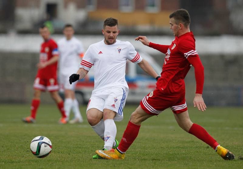 Football. III Liga. Gornik II Zabrze - Piast II Gliwice. 13.03.2016