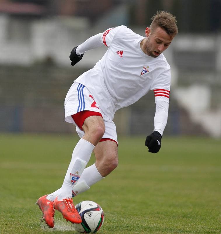 Football. III Liga. Gornik II Zabrze - Piast II Gliwice. 13.03.2016