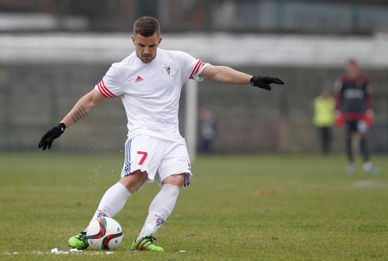 Football. III Liga. Gornik II Zabrze - Piast II Gliwice. 13.03.2016