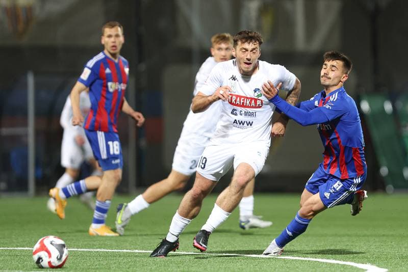 Football. II Liga. Polonia Bytom - KKS 1925 Kalisz. 19.04.2024