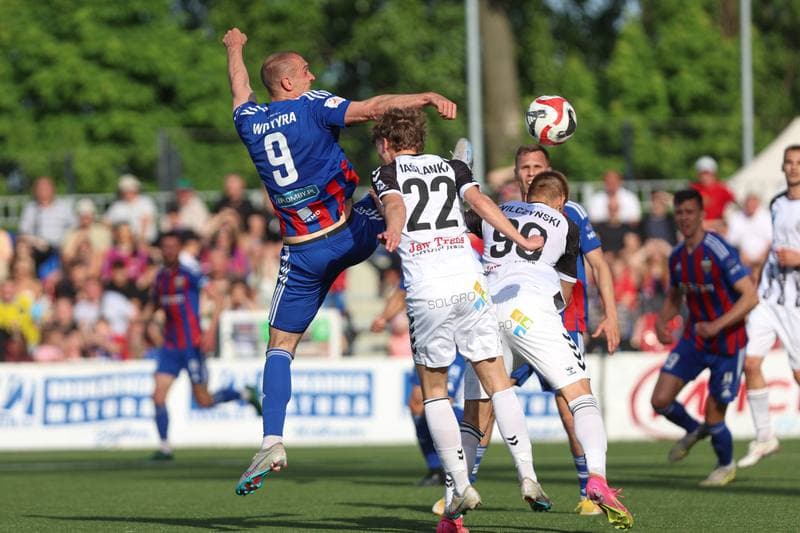 Football. II Liga. Polonia Bytom - Sandecja Nowy Sacz. 03.05.2024