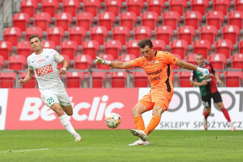 Football. Betclic I liga. GKS Tychy - Warta Poznan. 02.08.2024