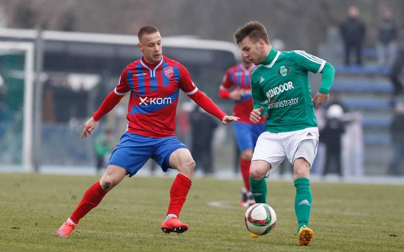 Football. II Liga. Radomiak Radom - Rakow Czestochowa. 05.03.2016