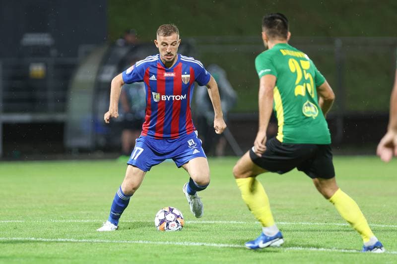 Football. Betclic II liga. GKS Jastrzebie - Polonia Bytom. 17.08.2024