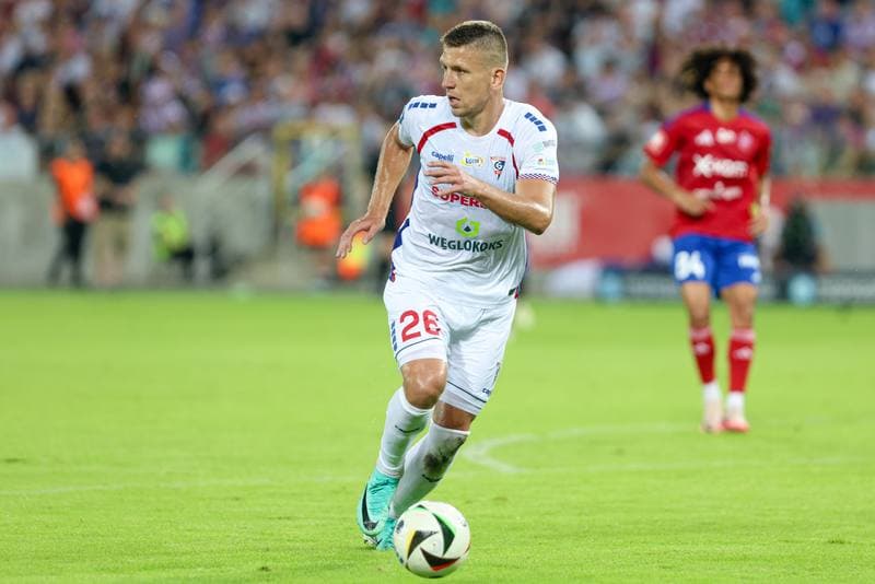 Football. PKO BP Ekstraklasa. Gornik Zabrze - Rakow Czestochowa. 18.08.2024