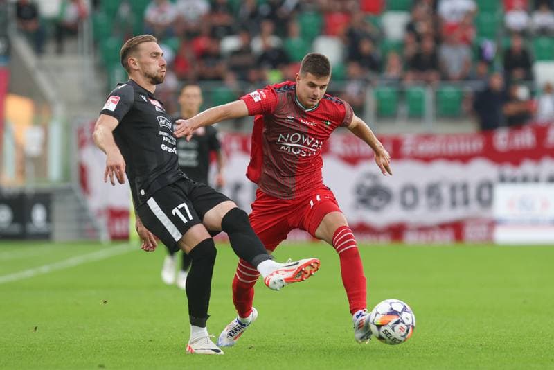 Football. Betclic II liga. Zaglebie Sosnowiec - Resovia Rzeszow. 04.08.2024