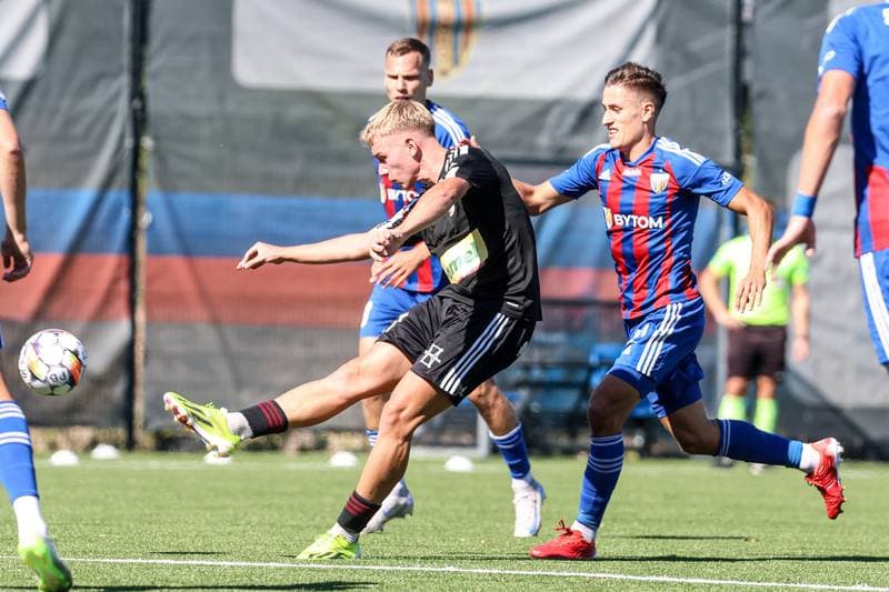 Football. Betclic II liga. Polonia Bytom - LKS II Lodz. 21.09.2024