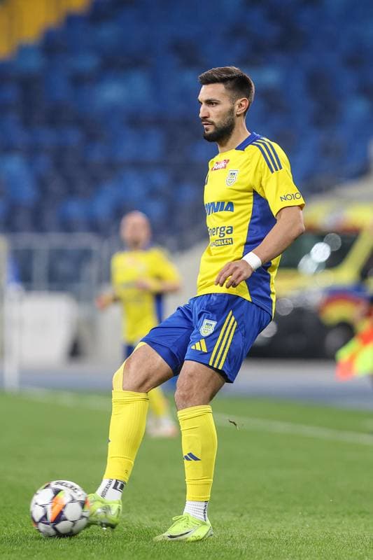 Football. Betclic I Liga. Ruch Chorzow - Arka Gdynia. 08.03.2025