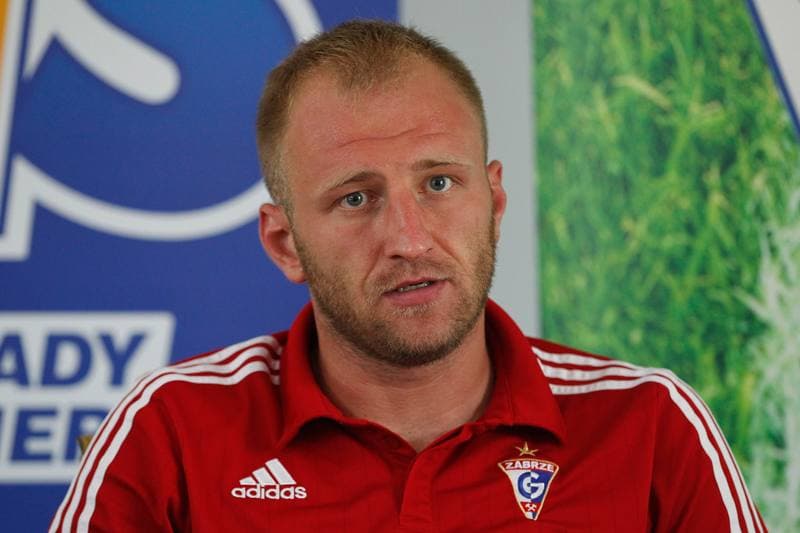 Football. Gornik Zabrze. Press Conference. 09.08.2016