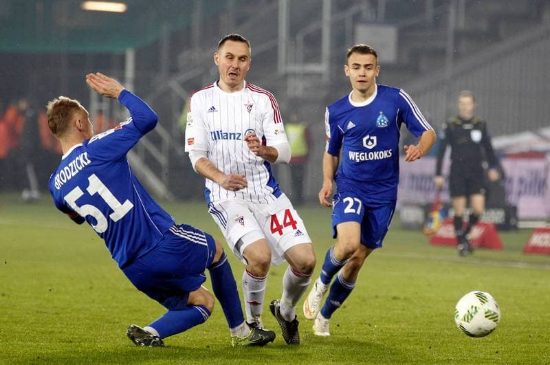 Football. Ekstraklasa. Gornik Zabrze - Ruch Chorzow. 21.02.2016
