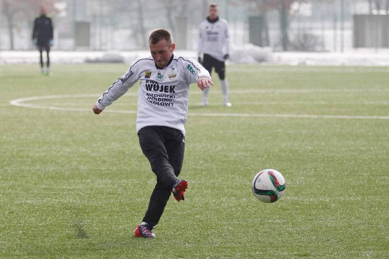 Football. Sparing. Rozwoj Katowice - Rekord Bielsko Biala. 20.02.2016