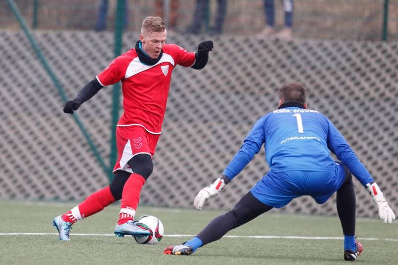 Football. I Liga. Rozwoj Katowice - Polonia Bytom. 13.02.2016