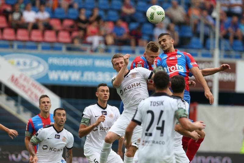 Football. Lotto Ekstraklasa. Piast Gliwice - Zaglebie Lubin. 14.08.2016