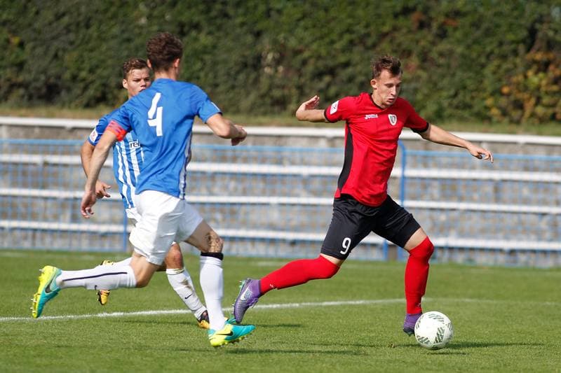 Football. Centralna Liga Juniorow. Piast Gliwice - Lech Poznan. 01.10.2016