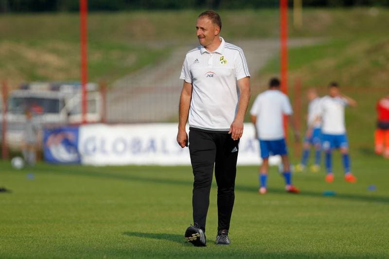 Football. II Liga. Polonia Bytom - GKS Belchatow. 19.08.2016