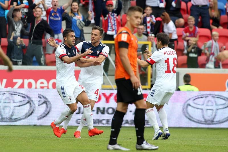 Football. I Liga. Gornik Zabrze - Chrobry Glogow. 02.10.2016