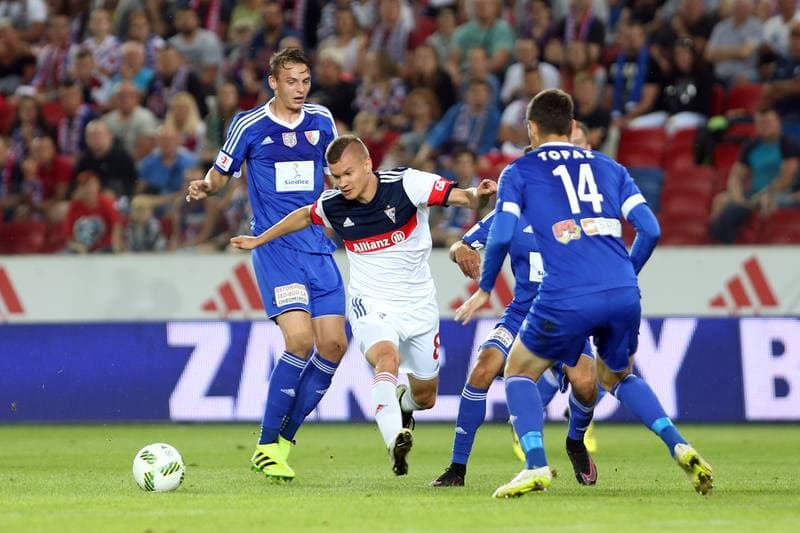Football. I Liga. Gornik Zabrze - Pogon Siedlce. 19.08.2016