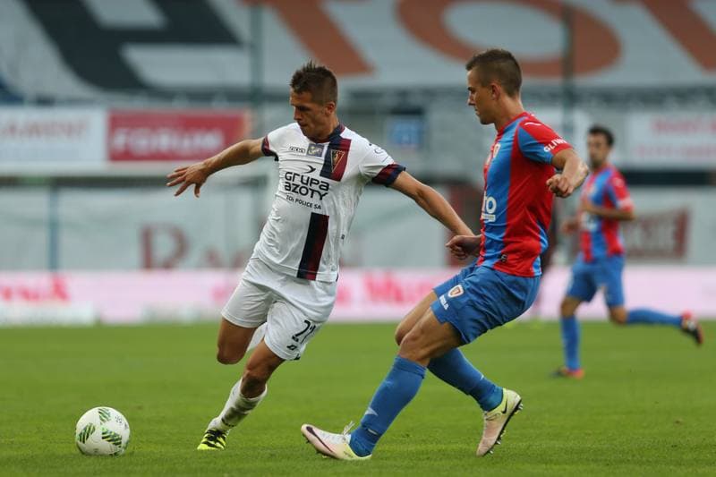 Football. Lotto Ekstraklasa. Piast Gliwice - Pogon Szczecin. 20.08.2016