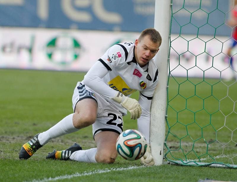 Football. T-Mobile Ekstraklasa. Piast Gliwice - Korona Kielce. 22.03.2015