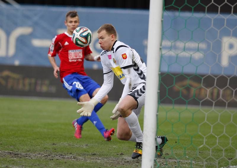 Football. T-Mobile Ekstraklasa. Piast Gliwice - Korona Kielce. 22.03.2015